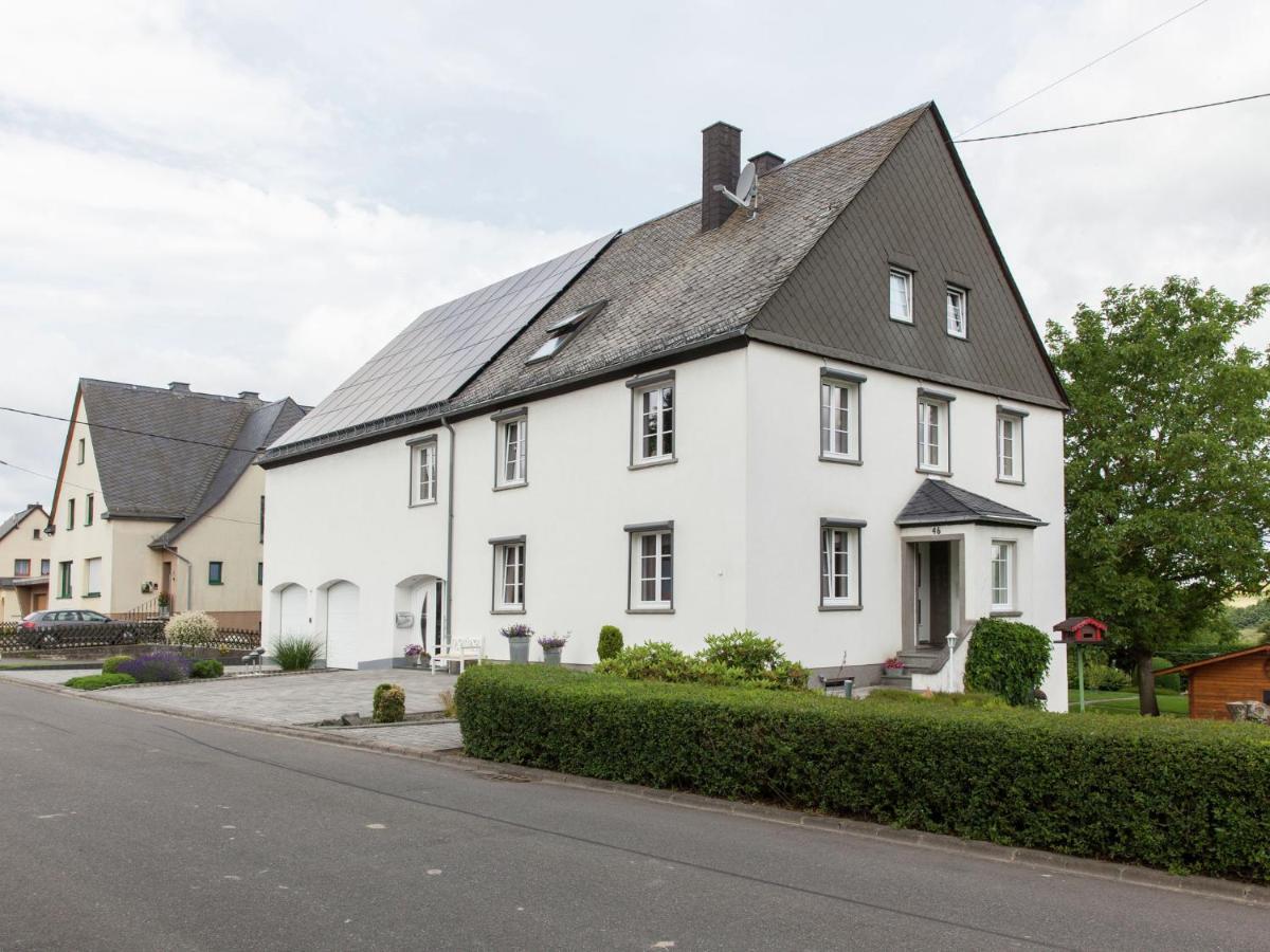 Beautiful Apartment In Morscheid Riedenburg 모르바흐 외부 사진