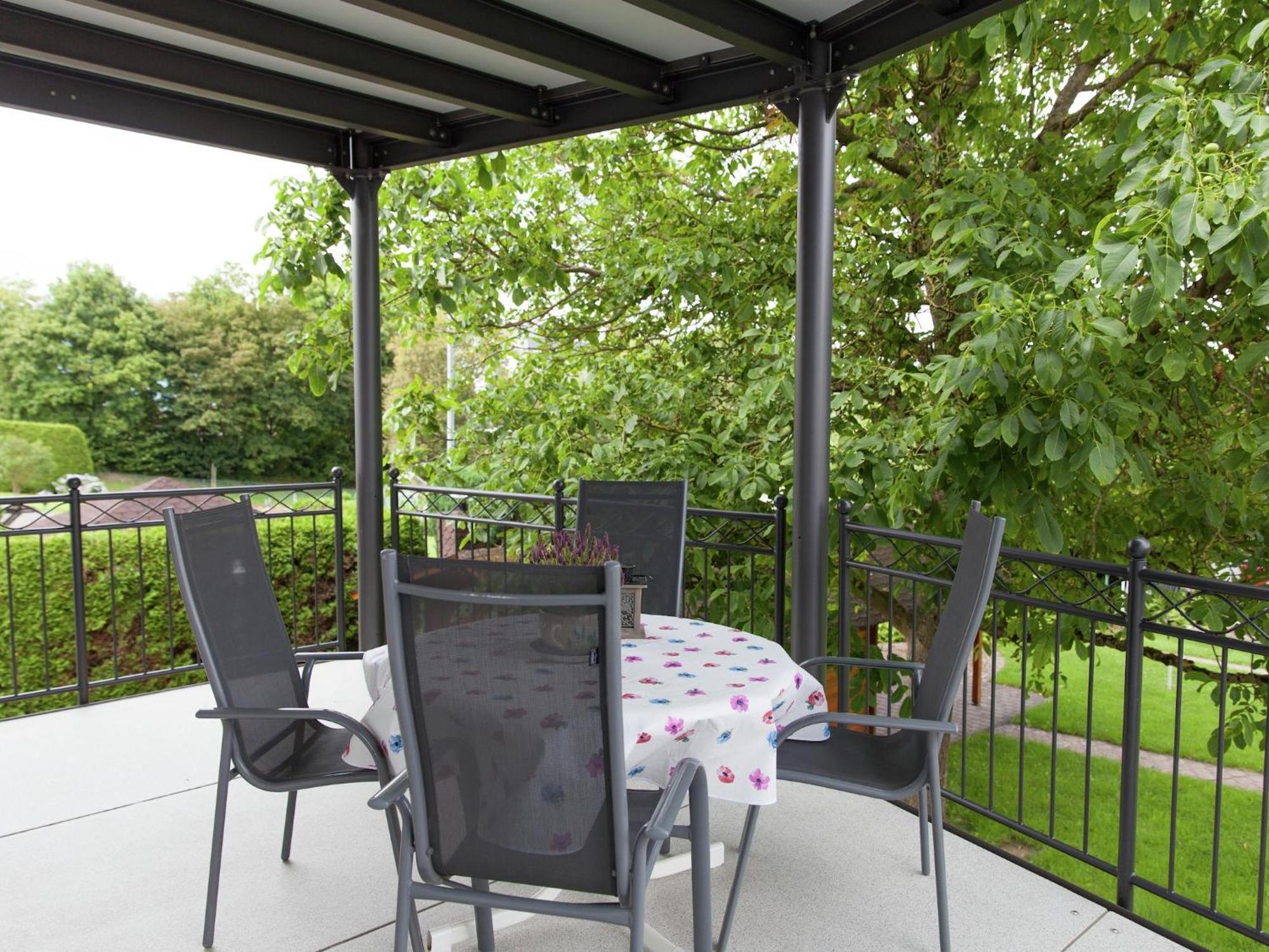 Beautiful Apartment In Morscheid Riedenburg 모르바흐 외부 사진